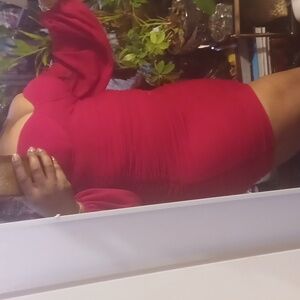 STRAWBEREY RED Mesh Ruched Mini Dress with Bishop Sleeves sz.L